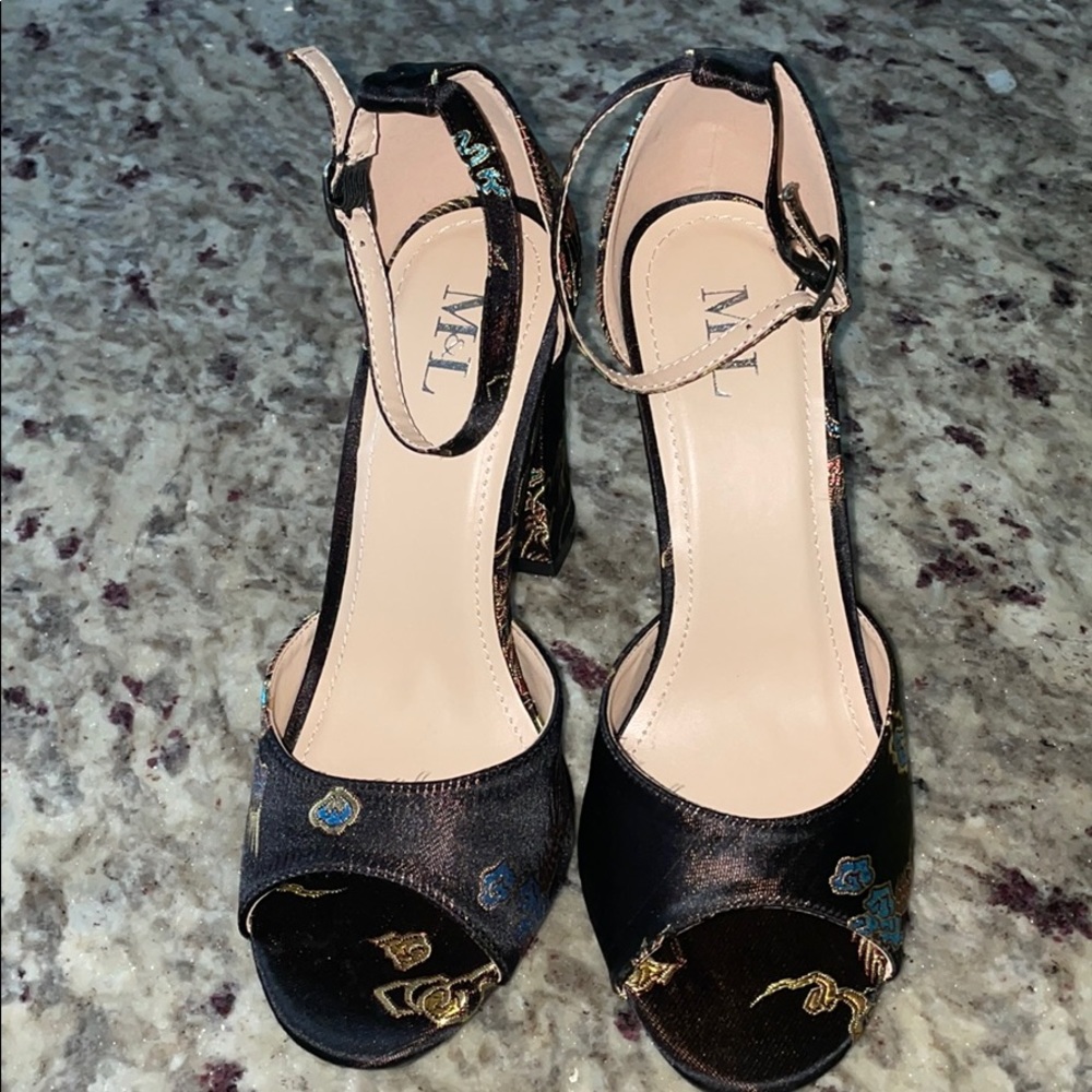 Ladies Heeled Sandals